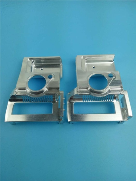 長(cháng)安CNC手板打樣